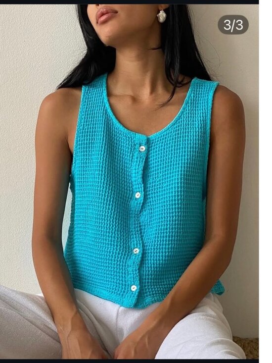 DONNI. Tops - DONNI. Cotton Cropped Waffle Knit Vest Top in Aruba Size Small
